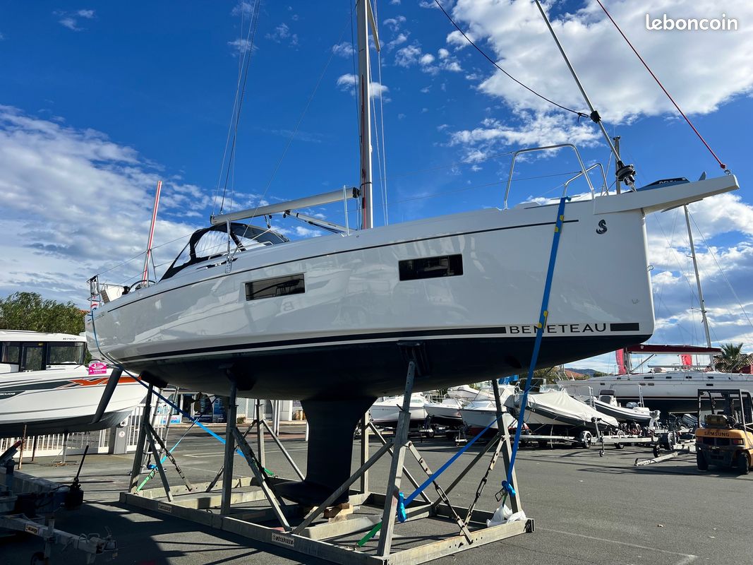 BENETEAU Oceanis 34.1 (image 3)