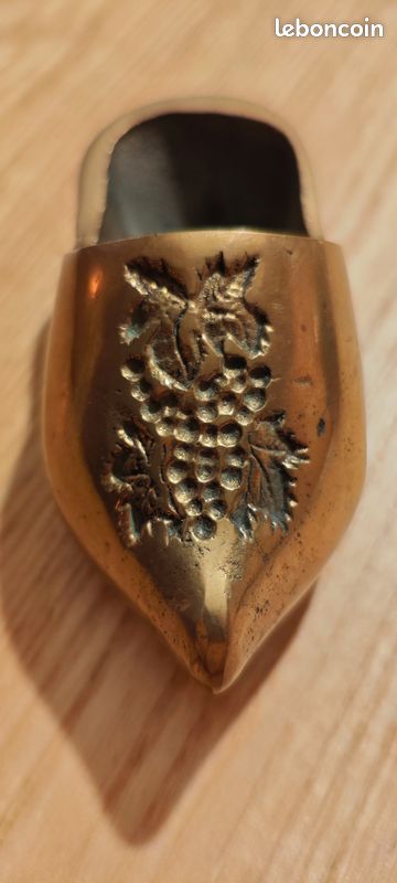 Petit sabot en bronze Thème de la Vigne (image 5)