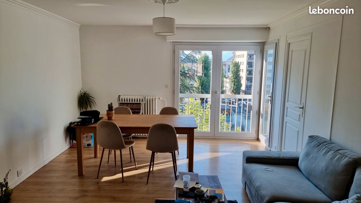 Appartement 5 pièces 90 m² · à Annecy · 90 m² · 2 400 €