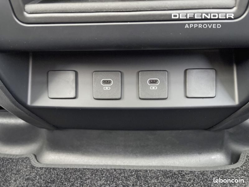 Land-rover Defender 110 2.0 P300e X-Dynamic HSE (image 16)
