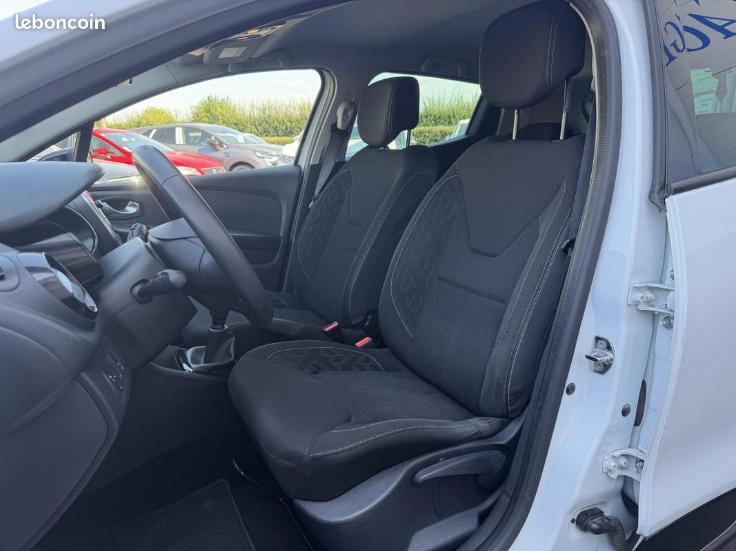RENAULT CLIO 1.5 Energy dCi - 90 E6C IV BERLINE Limited PHASE 2 (image 9)