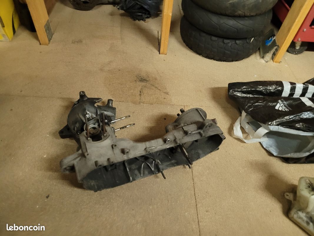 Bas moteur avec transmission mbk yamaha booster carter spirit rocket stunt (image 1)