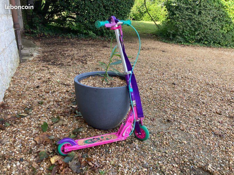 Trottinette enfant (image 1)