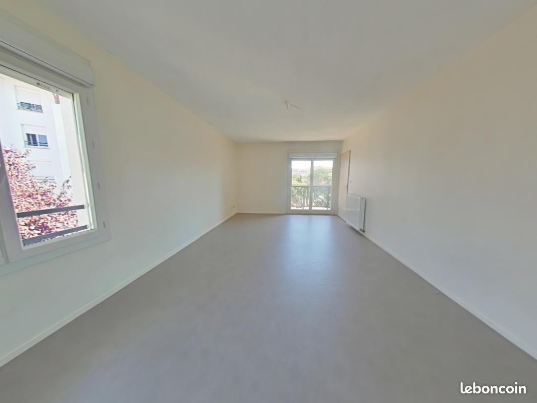 Appartement 3 pièces 69 m² · à Blagnac · 69 m² · 152 000 €