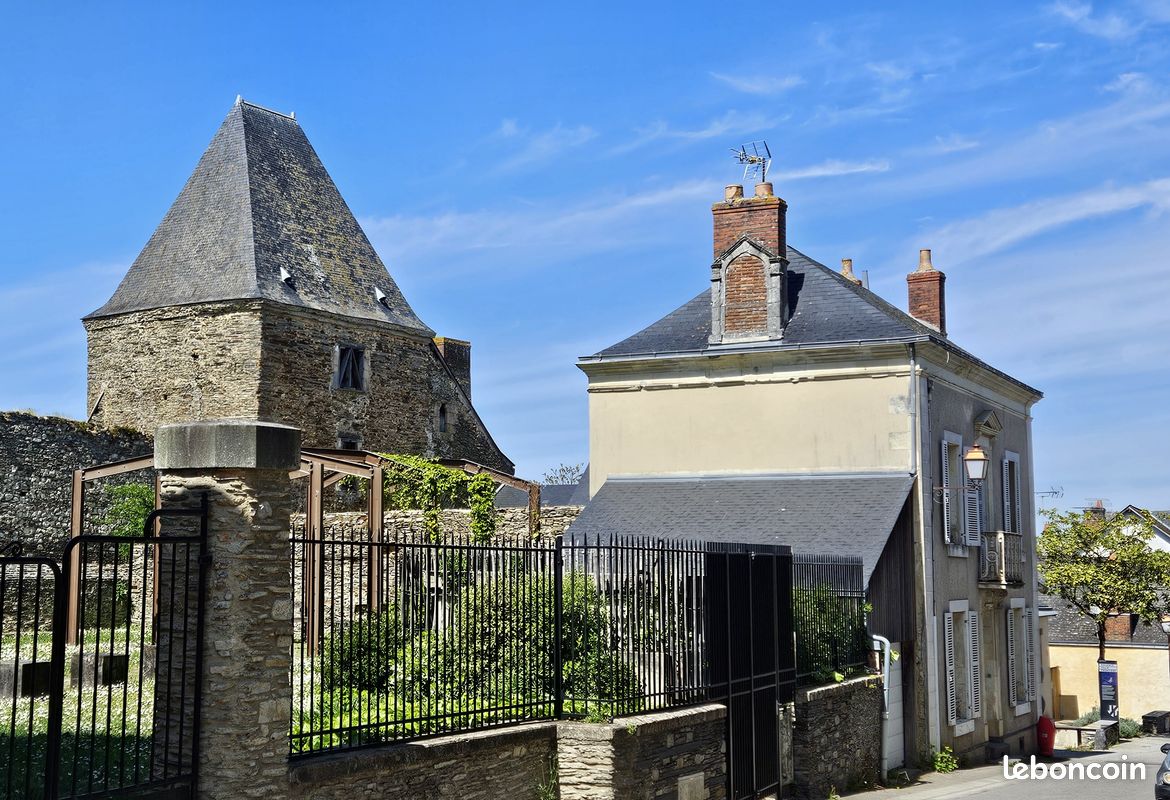Maison 3 pièces 89 m² · à Ombrée d'Anjou · 89 m² · 579 €/mois