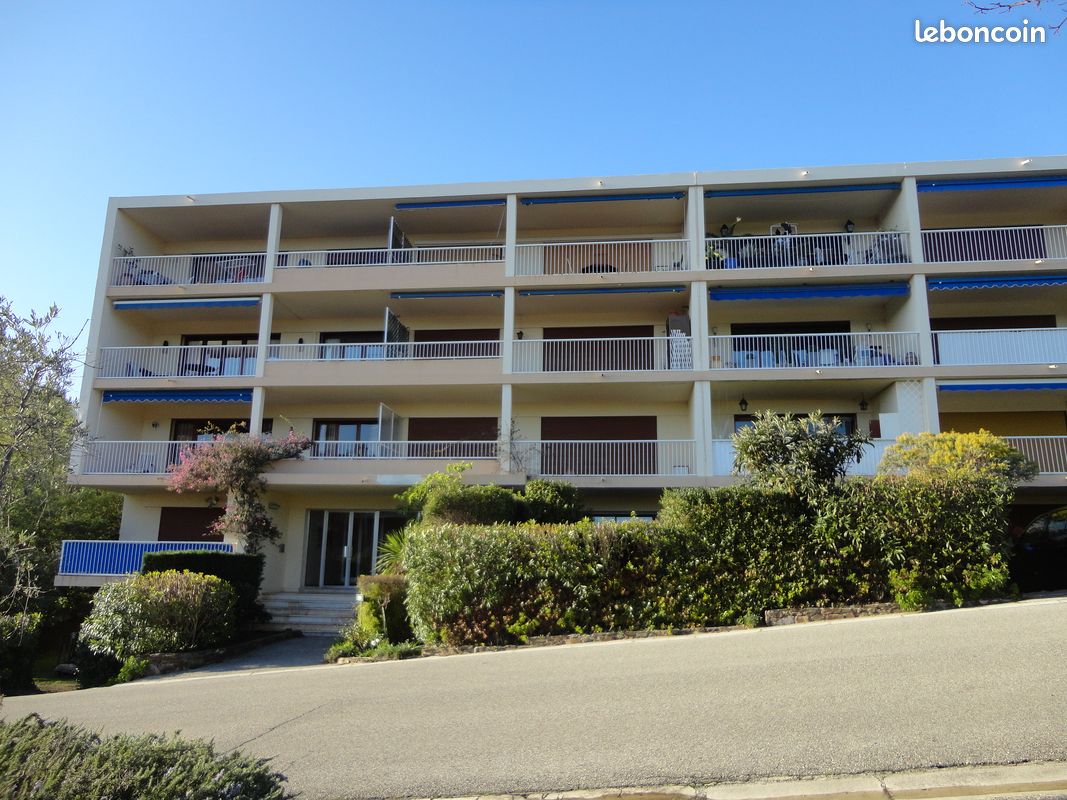 Appartement 2 pièces 61 m² · à Cavalaire-sur-Mer · 61 m² · 980 €/mois