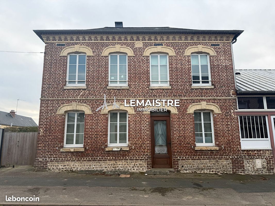 Maison 7 pièces 210 m² · à Angerville-l'Orcher · 210 m² · 419 000 €