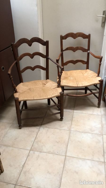 Paire de FAUTEUILS paillés anciens (image 1)
