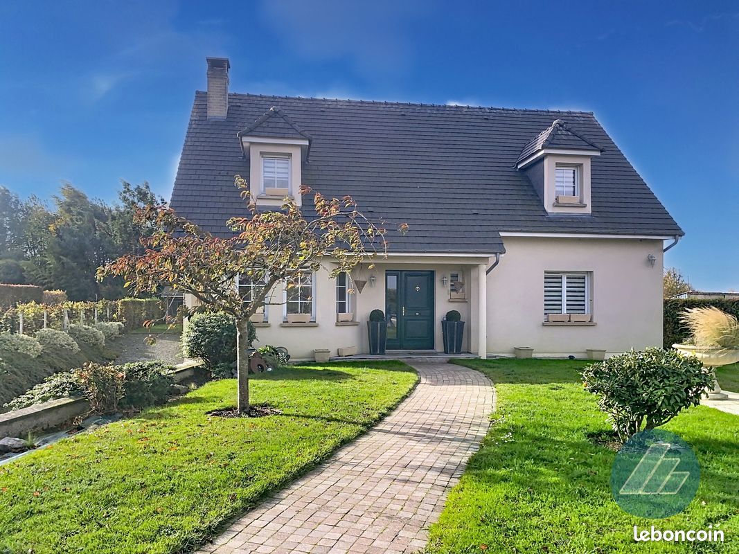 Maison 6 pièces 148 m² · à Tours-en-Vimeu · 148 m² · 289 500 €