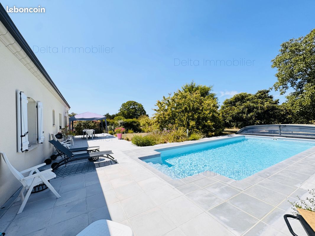 Maison 7 pièces 192 m² · à Méreau · 192 m² · 310 000 €