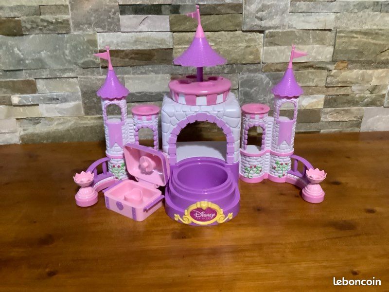 Château de princesse Disney (image 2)