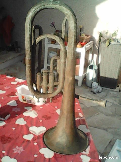 Baryton tuba Euphonium (image 1)