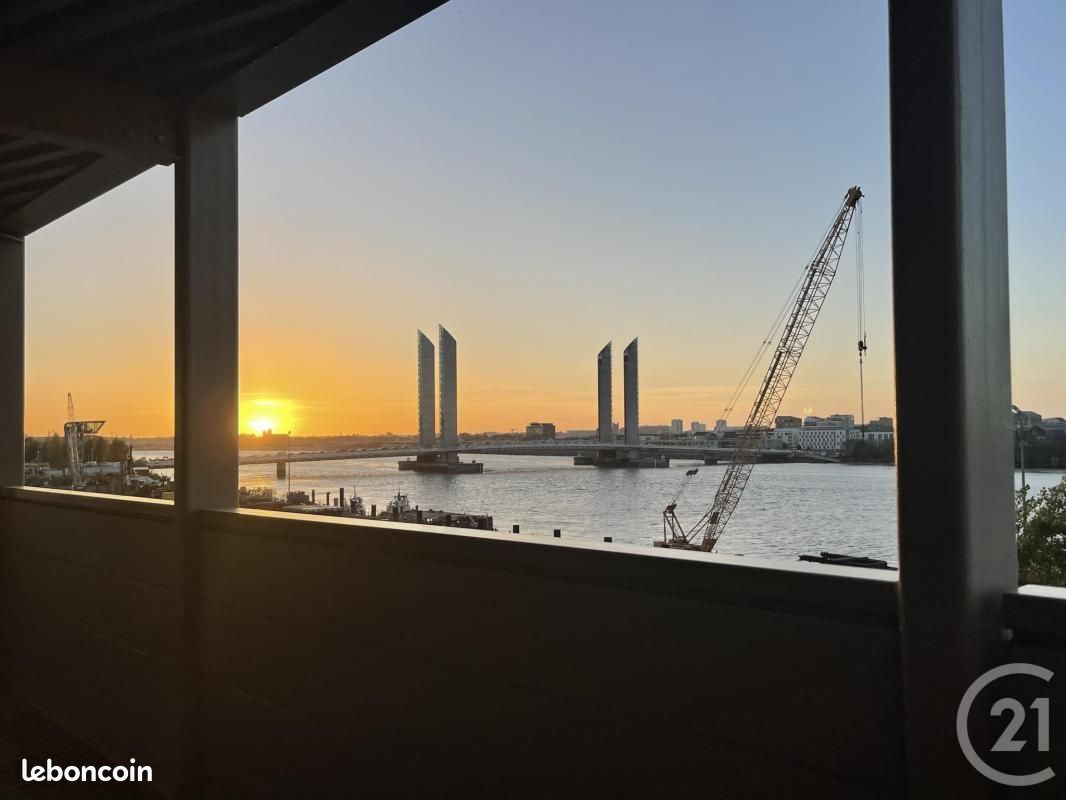 Appartement 3 pièces 62 m² · à Bordeaux · 62 m² · 1 304 €/mois