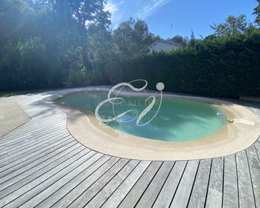 Maison 1 280 000 € - 150 m²