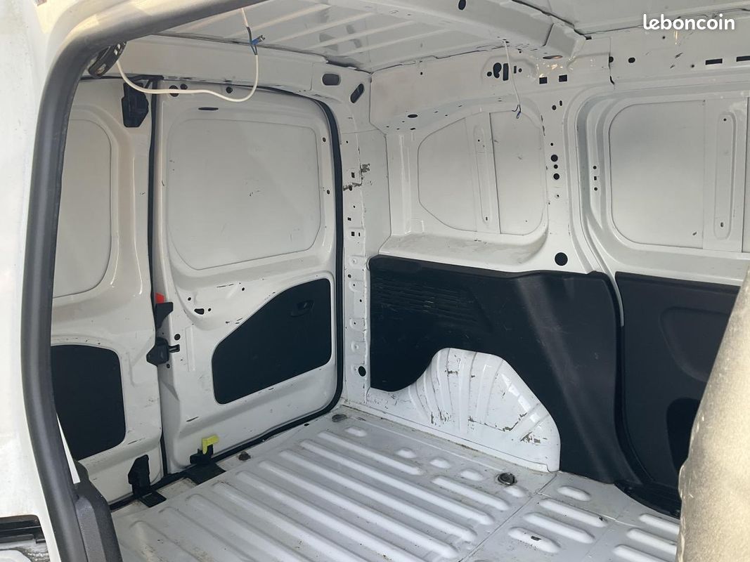 Citroen berlingo III M club 1.6 blue hdi 75ch bvm5 (image 5)