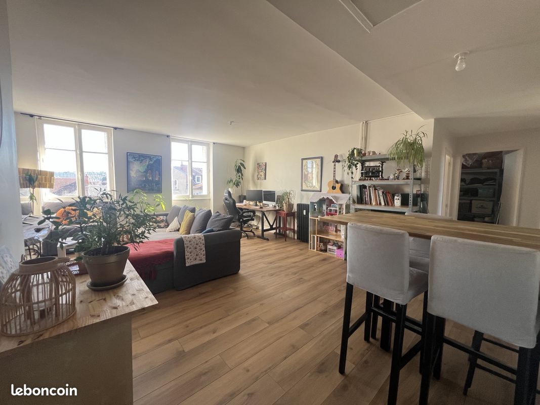 Appartement 4 pièces 115 m² · à Vichy · 115 m² · 305 000 €