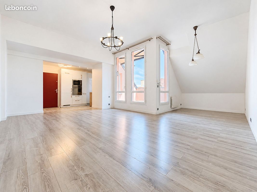 Appartement 5 pièces 99 m² · à Épernay · 99 m² · 1 100 €/mois