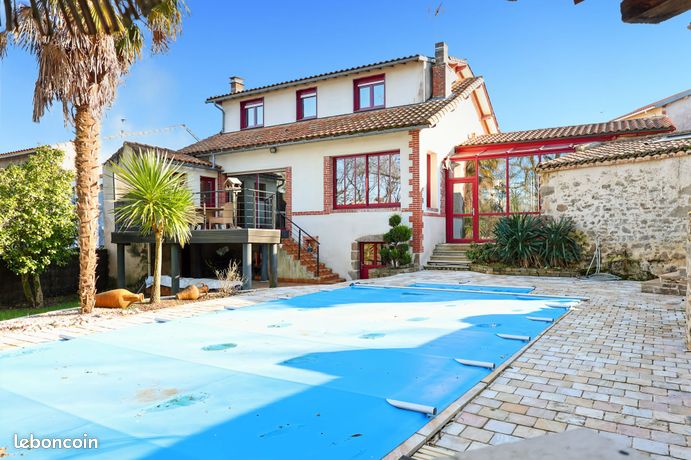 Maison 8 pièces 188 m²