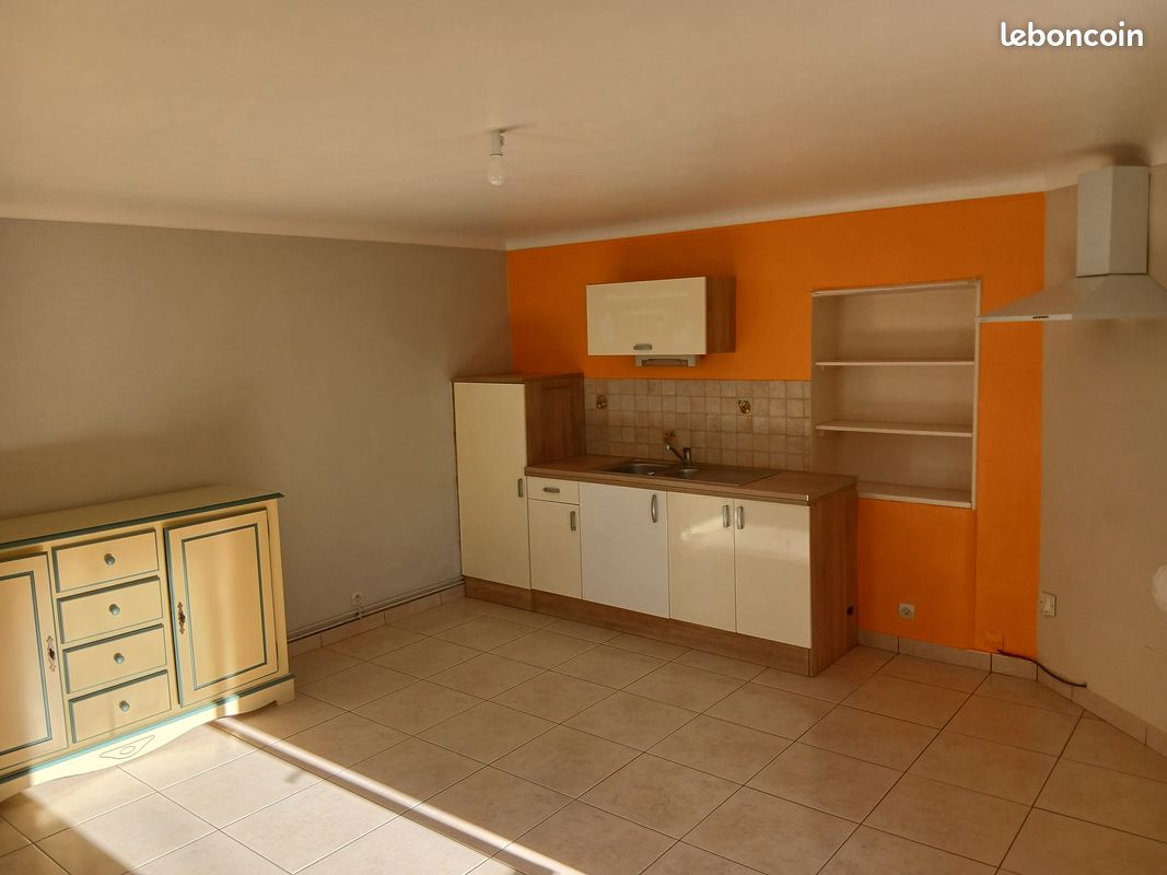Maison 2 pièces 48 m² · à La Ferté-Bernard · 48 m² · 490 €/mois