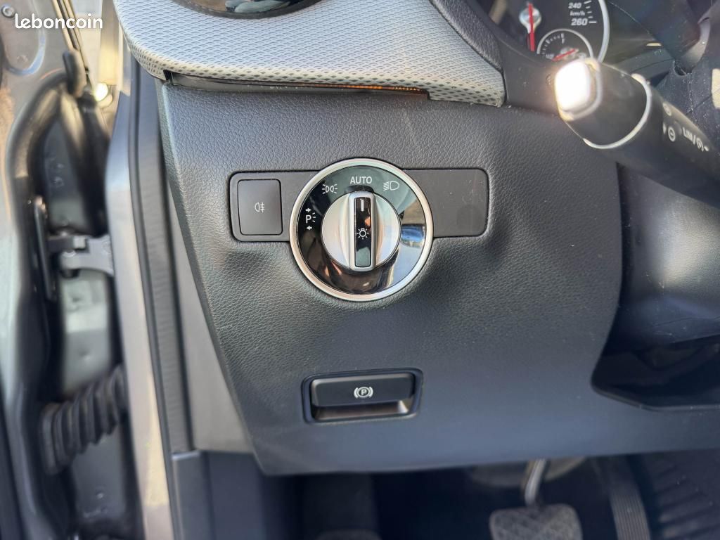 MERCEDES CLASSE B 200 d Bva - Sensation GPS + clim + camera AR (image 22)