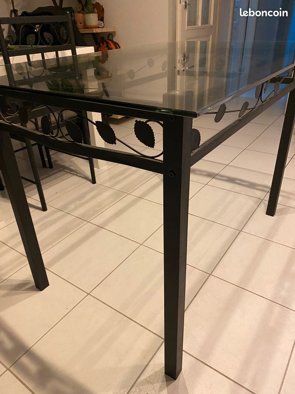 Table en verre style fer forgé (image 3)