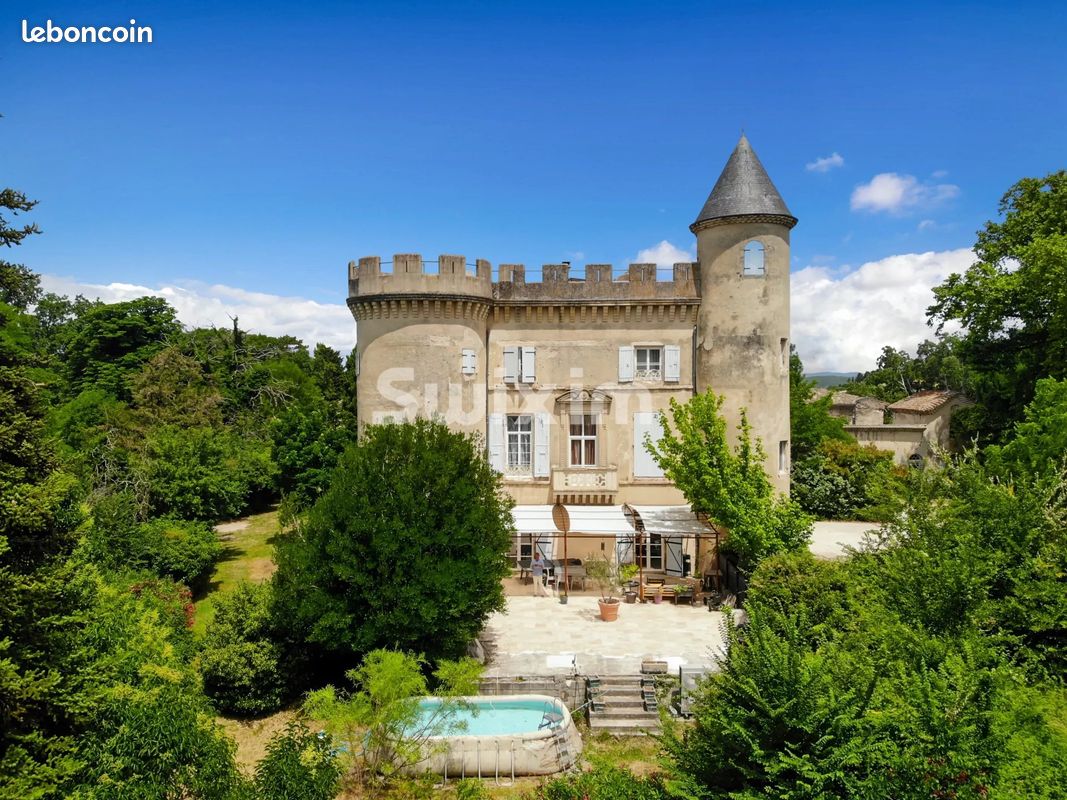 Appartement 5 pièces 190 m² · à La Bégude-de-Mazenc · 190 m² · 398 000 €