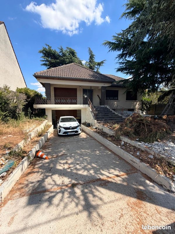 Maison 6 pièces 110 m² · à Livry-Gargan · 110 m² · 790 000 €
