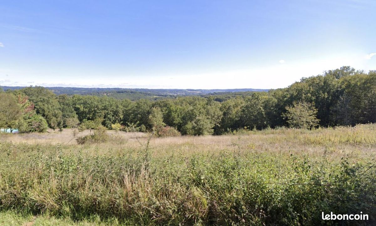 Terrain 5 892 m² Le Buisson De Cadouin · à Le Buisson-de-Cadouin · 38 000 €