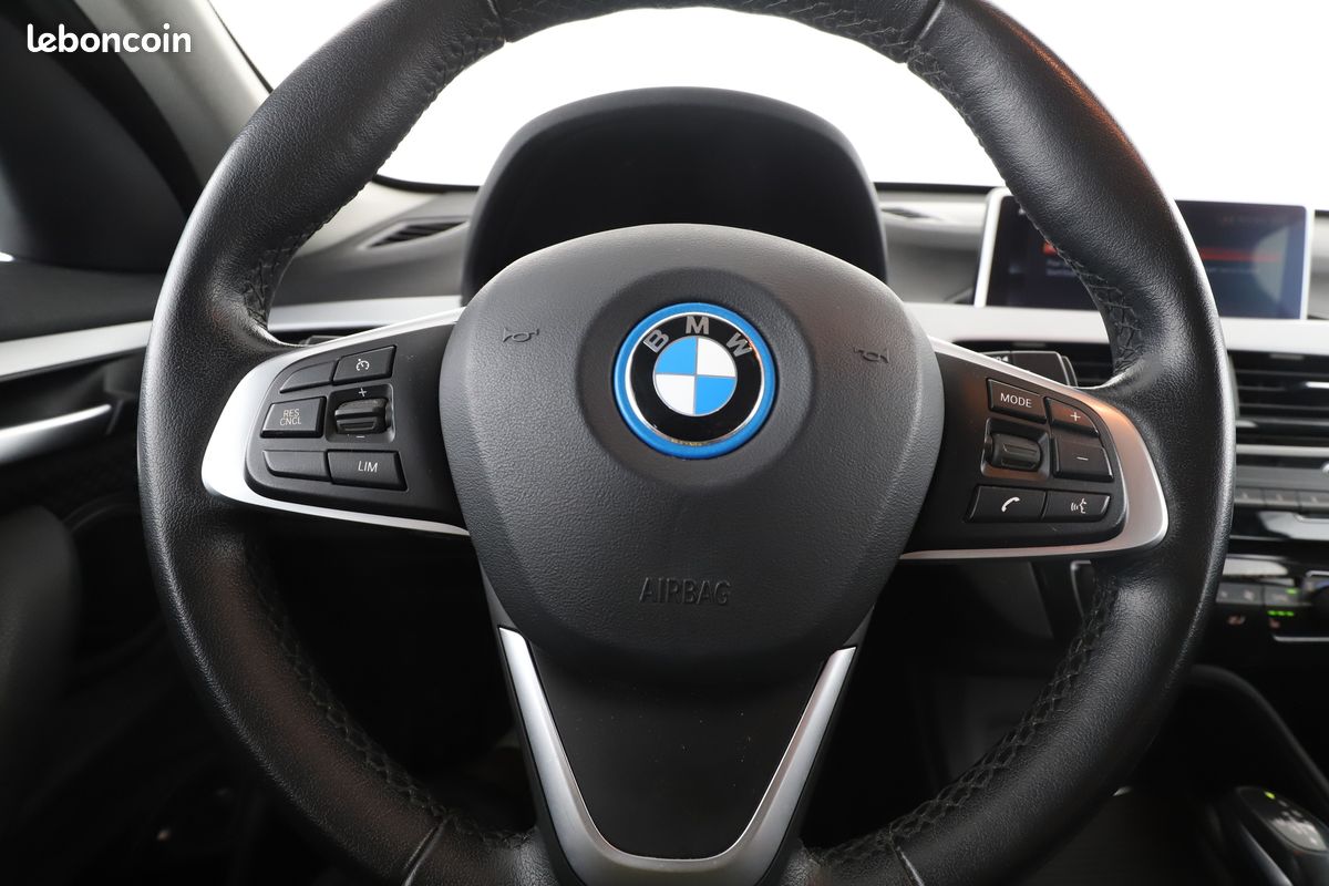 BMW X1 xDrive25e Business Design BVA6 220 ch (image 16)
