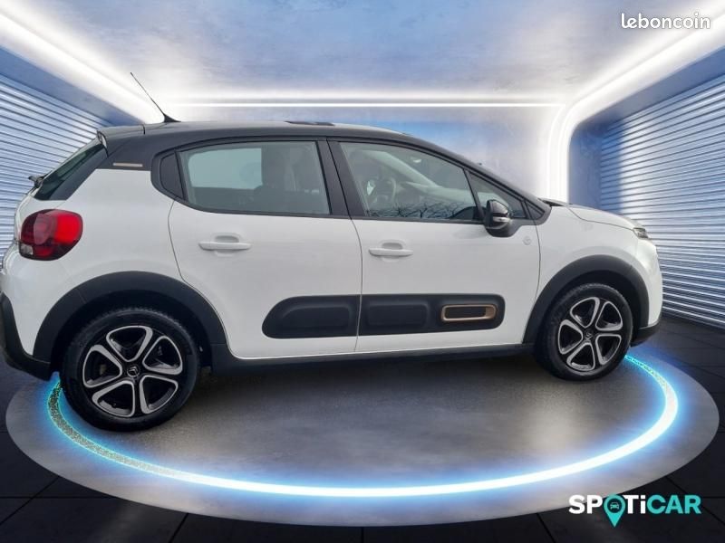 Citroen C3 1.2 PureTech 110ch S&S C-Series 120-121g (image 4)