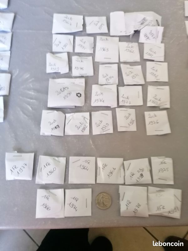 Lot ilmportant de pieces de francs tres bon etat (image 3)