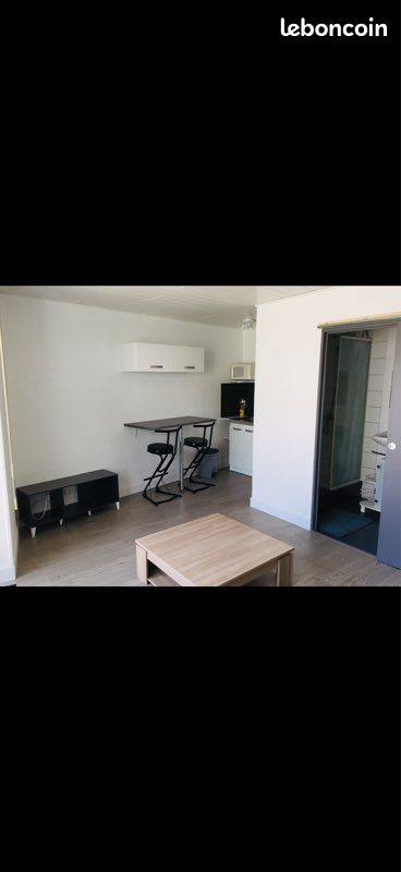Appartement 1 pièce 20 m² · à Bressuire · 20 m² · 320 €