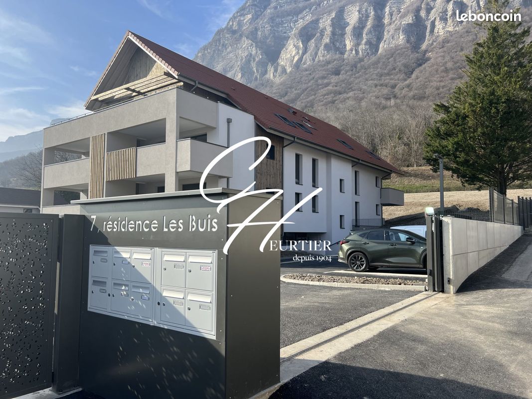 Appartement 3 pièces 69 m² · à Crolles · 69 m² · 989 €/mois