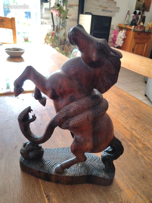 Sculpture cheval cabré avec serpent (image 1)