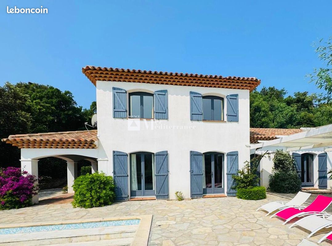 Maison 6 pièces 151 m² · à Roquebrune-sur-Argens · 151 m² · 1 095 000 €