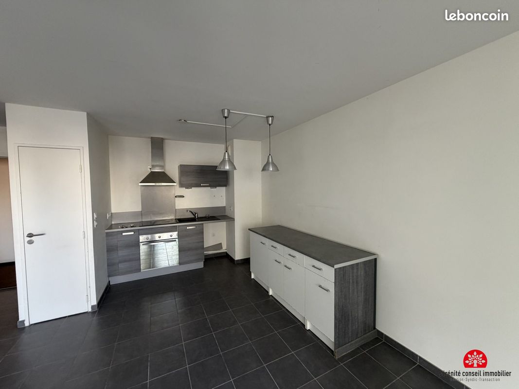Appartement 3 pièces 61 m² · à Villeurbanne · 61 m² · 235 000 €