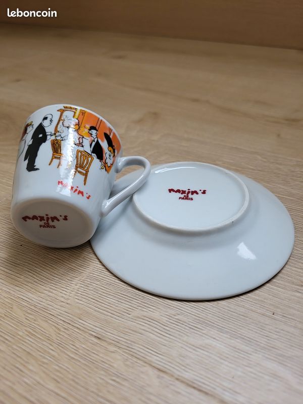 Tasses à café et boîte métal Maxim's - Arts de la table