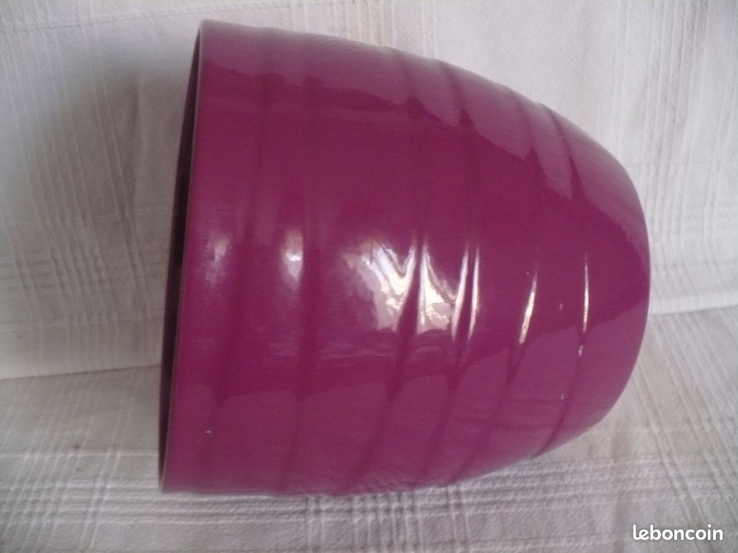 A285 Cache pot (image 3)