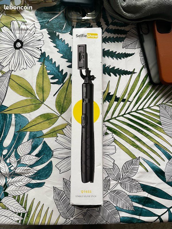 Perche Selfie Bluetooth, Selfie Stick Trépied Monopode avec Télécommande, Bâton Réglable