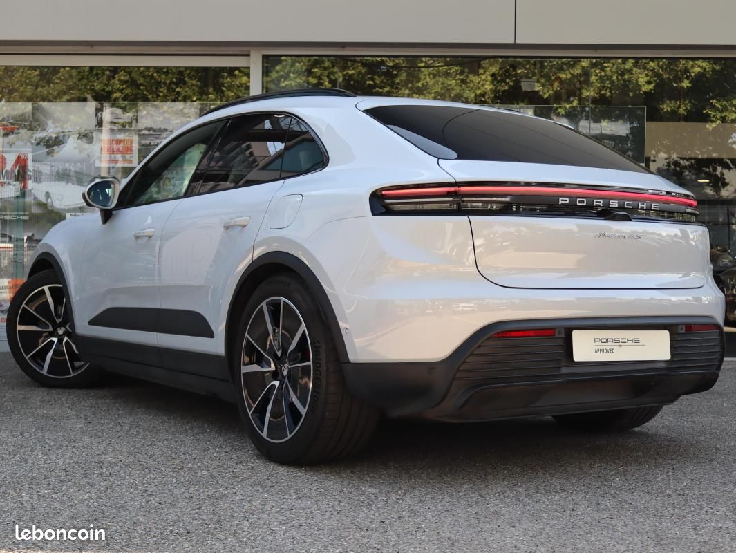 Porsche Macan ELECTRIQUE 4S (image 3)