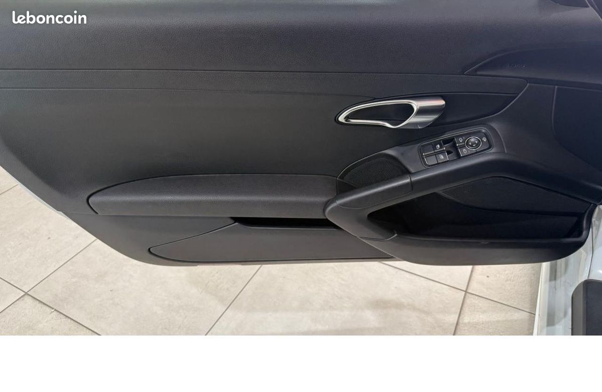 PORSCHE CAYMAN 718 2.0i 300CH - BV PDK 7 TYPE 982 - GARANTIE 6 MOIS (image 7)