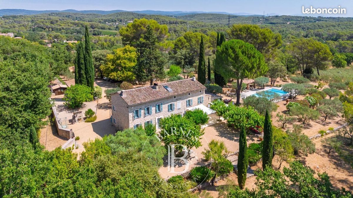 Maison 10 pièces 415 m² · à Les Arcs · 415 m² · 2 250 000 €