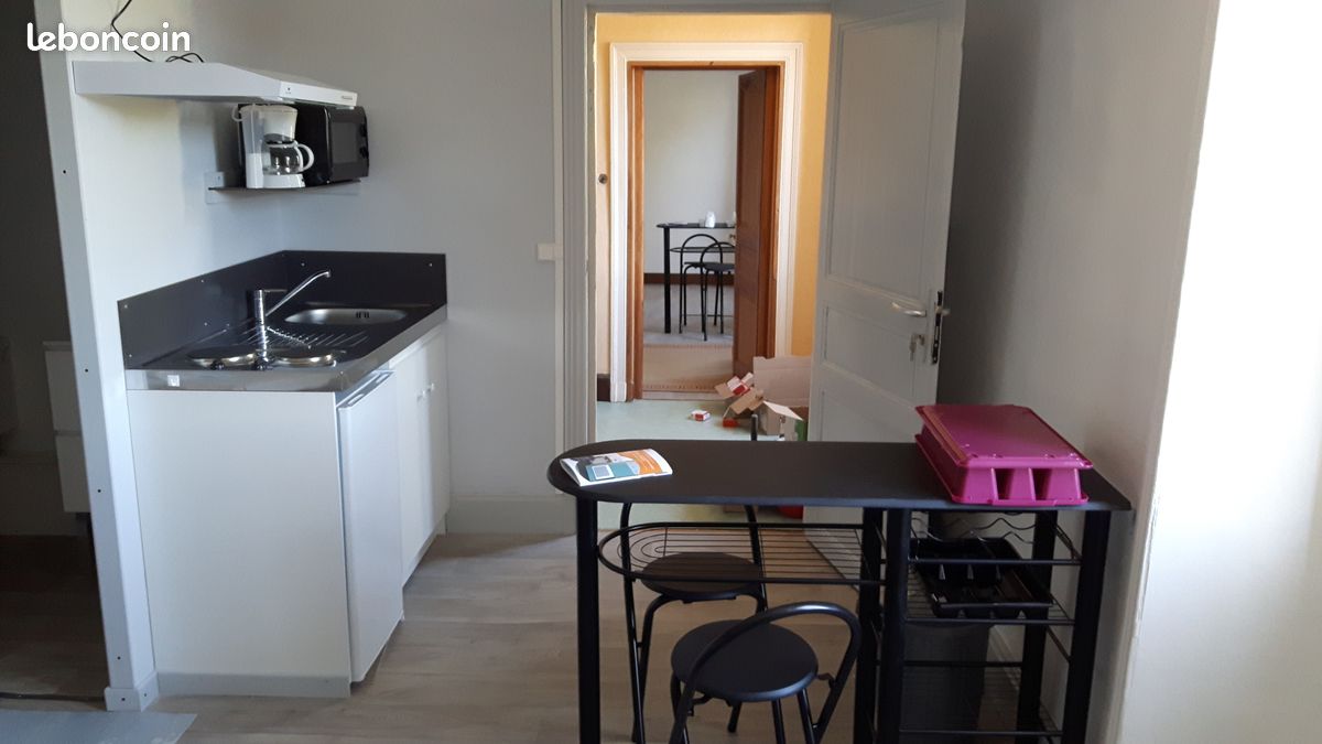 Appartement 2 pièces 27 m² · à Figeac · 27 m² · 330 €/mois