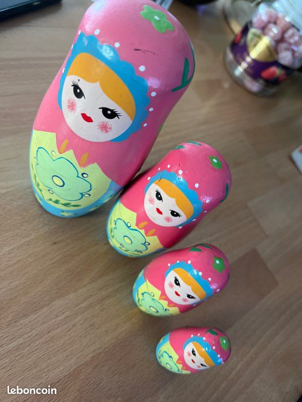 Poupée russe en bois (image 2)