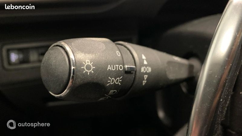 Peugeot 3008 1.2 PureTech 130ch Allure S&S EAT8 6cv (image 23)