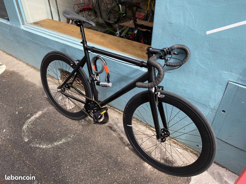 Vélo Fixie Santafixie Raval Matte Black 60 mm Vélos