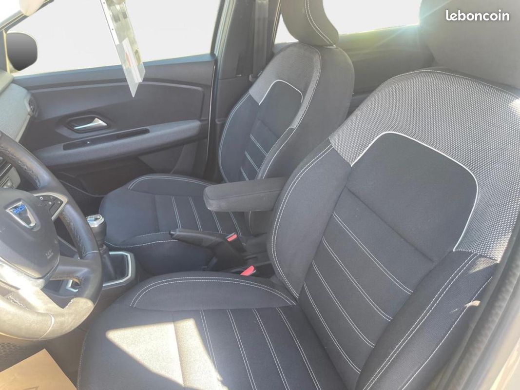Dacia Jogger 1.0 TCe 110ch Confort 5 places (image 14)