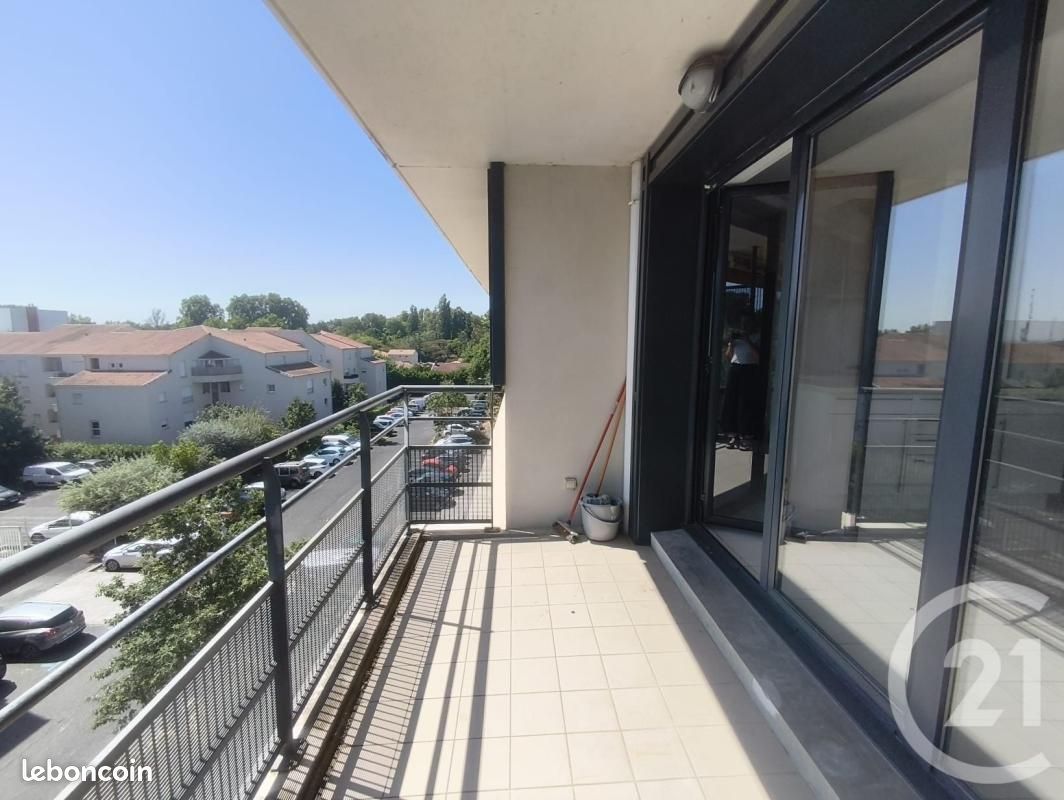 Appartement 2 pièces 46 m² · à Saint-Médard-en-Jalles · 46 m² · 800 €