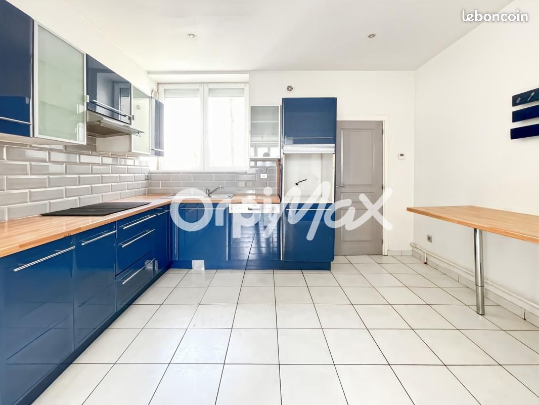 Maison 5 pièces 110 m² · à Boulogne-sur-Mer · 110 m² · 160 000 €