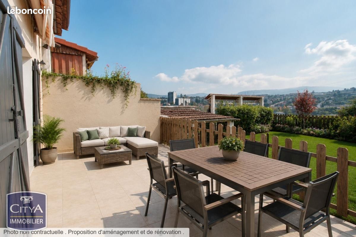 Maison 6 pièces 127 m² · à Genilac · 127 m² · 165 000 €